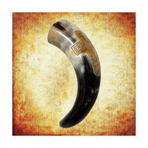 Rog za ispijanje s keltskim križem