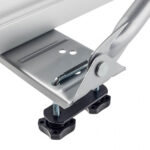 Prihvat koji se koristi za montažu krovnog nosača za bicikl na čelične krovne nosače