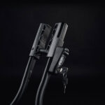 Bravica na držaču okvira bicikla s gumenom zaštitom